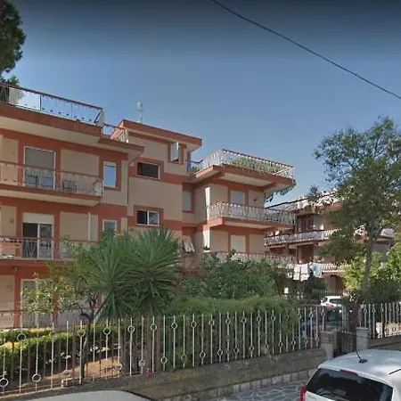 La Pioggia Nel Pineto Apartmán